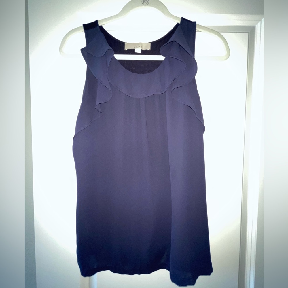 Loft sleeveless ruffles navy blouse tank top! Size medium.
